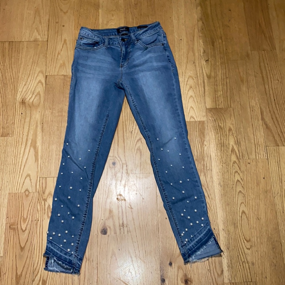 Pearl studded Jeans - Picture 1 of 2
